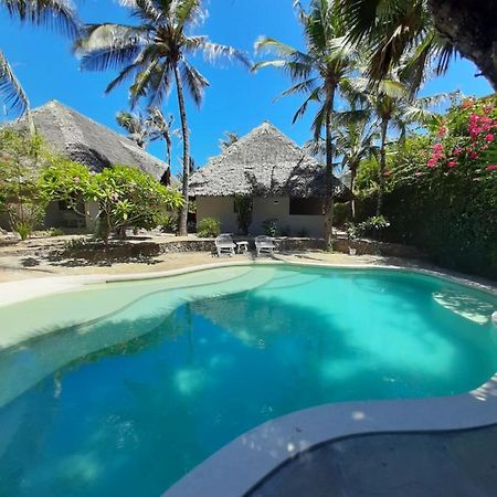 Mbuyu Lodge Watamu Eksteriør bilde