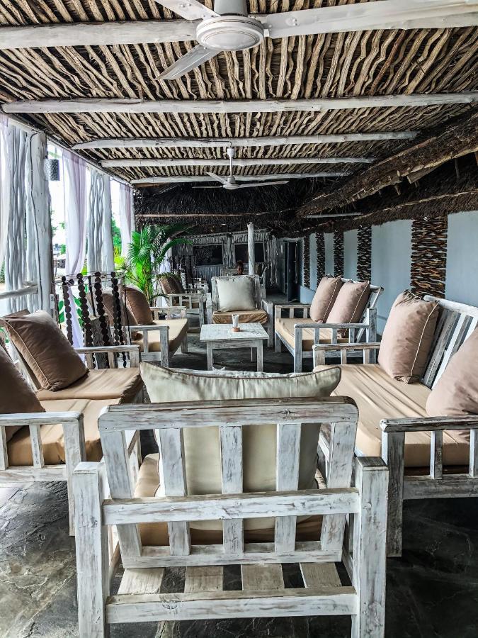 Mbuyu Lodge Watamu Eksteriør bilde